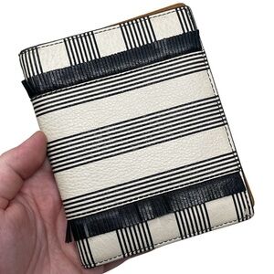 Fossil Striped Cream, Black & Brown Leather Fold Open Fringe Wallet